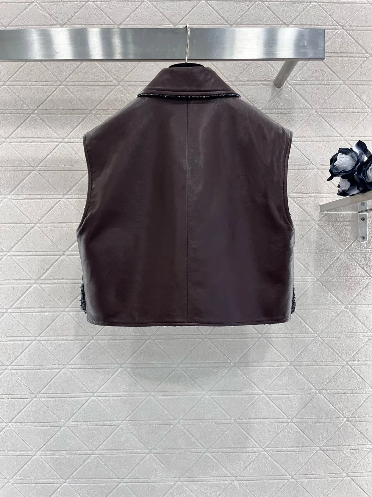 샤넬 카프스킨 베스트