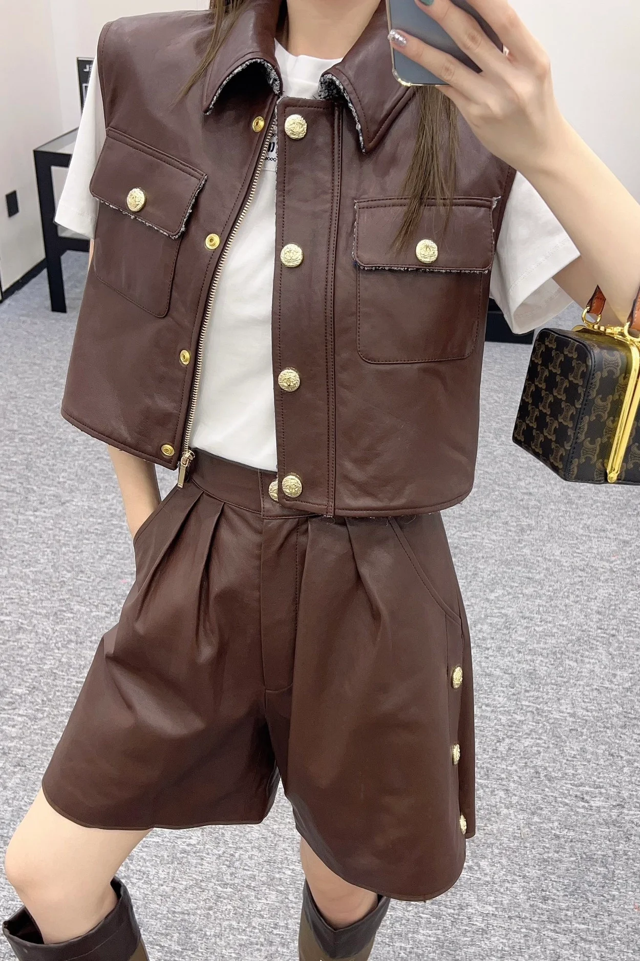 샤넬 카프스킨 베스트