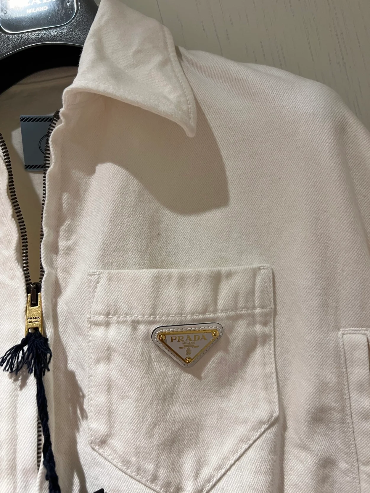 프라다 데님 블루종 재킷 화이트