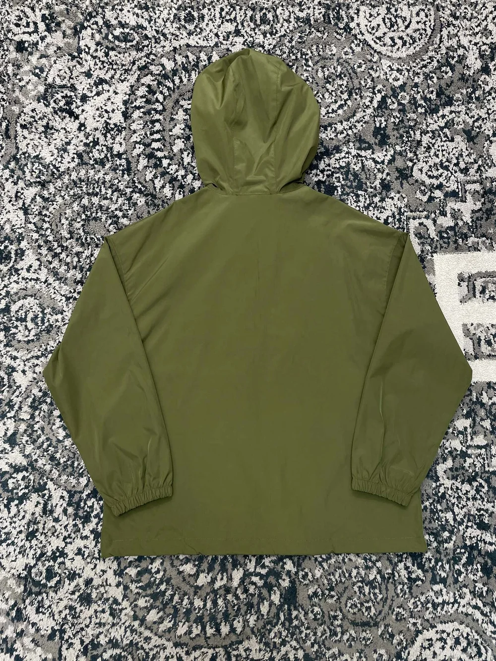 프라다 리나일론 에나멜 트라이앵글 로고 자켓 카키