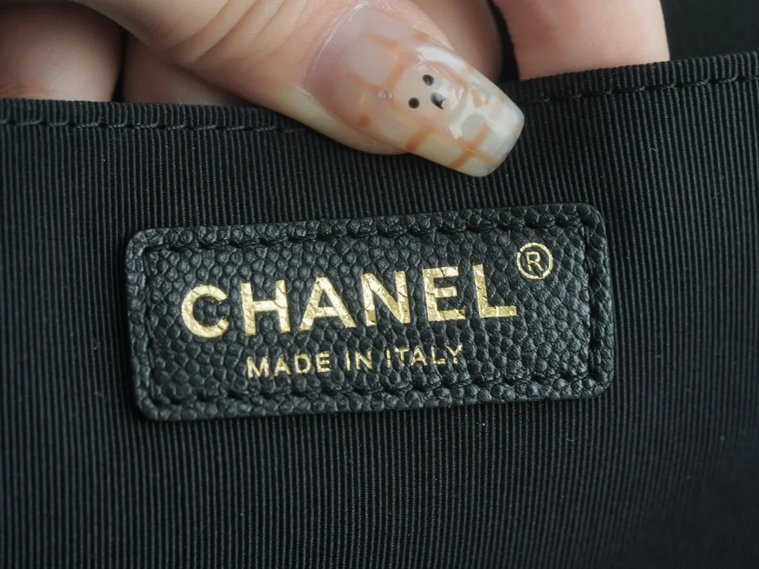 샤넬 24C 클래식 캐비어 플랩백