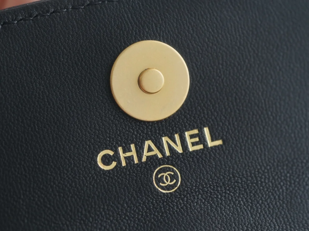 샤넬 WOC 골드볼 퀼팅 체인 웨이스트 미니백