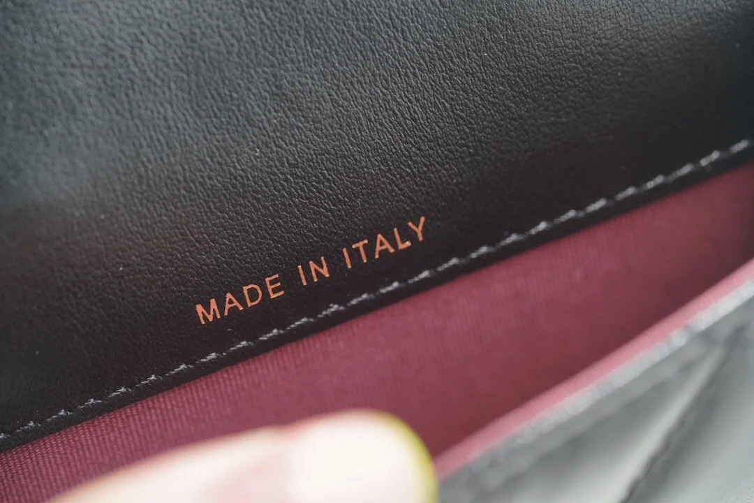 샤넬 더블 골드볼 미니 WOC 블랙