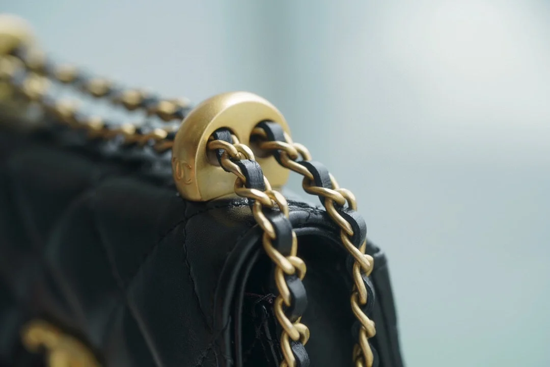 샤넬 더블 골드볼 미니 WOC 블랙