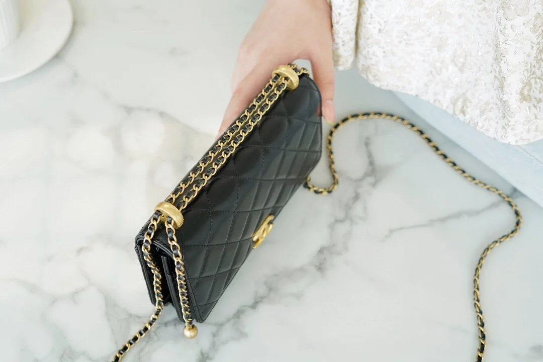 샤넬 WOC 체인 월렛 블랙 카프스킨