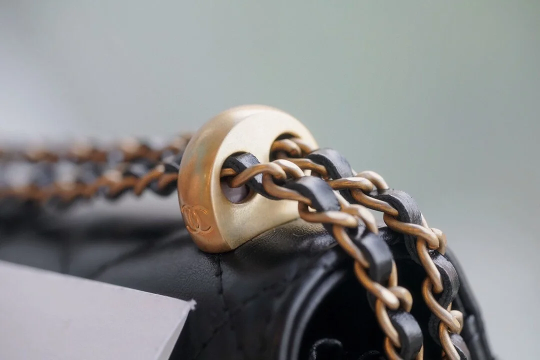 샤넬 WOC 체인 월렛 블랙 카프스킨