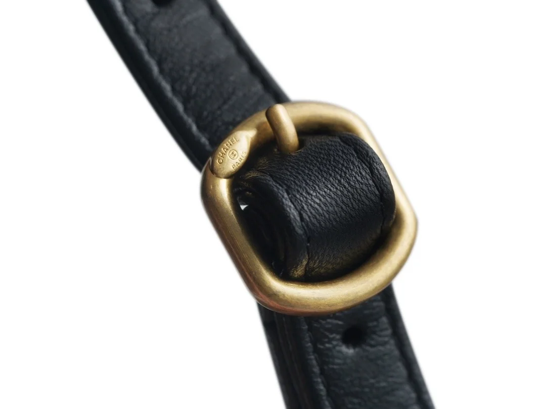 샤넬 19백 미니 골드 체인 플랩백 블랙 AS1163