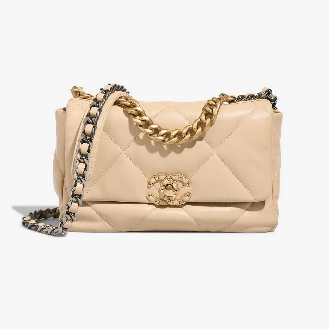 샤넬 19백 미디엄(스몰) 골드 체인 램스킨 살구