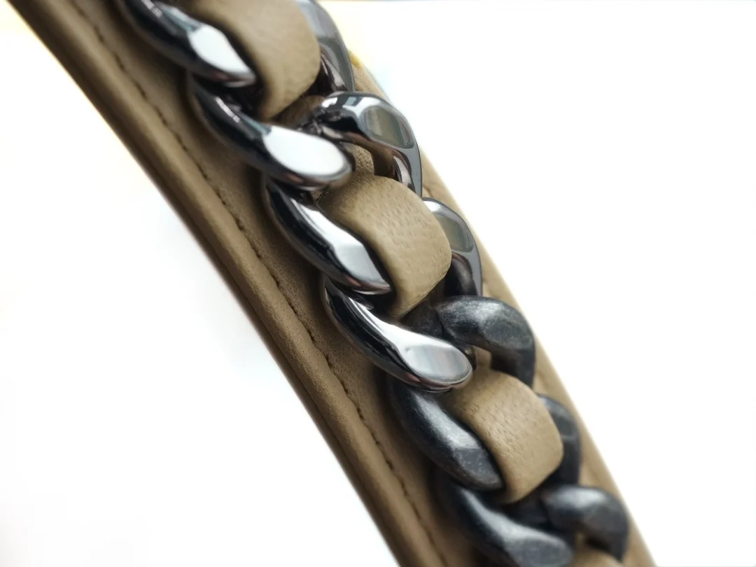 샤넬 19백 라지 골드 체인 램스킨 살구