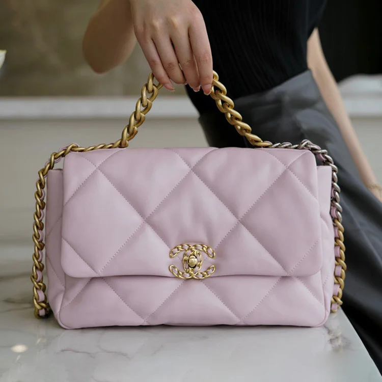 샤넬 19백 라지 골드 체인 램스킨 핑크