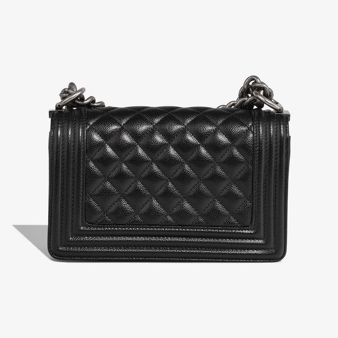 샤넬 보이백 스몰 블랙 은장 캐비어