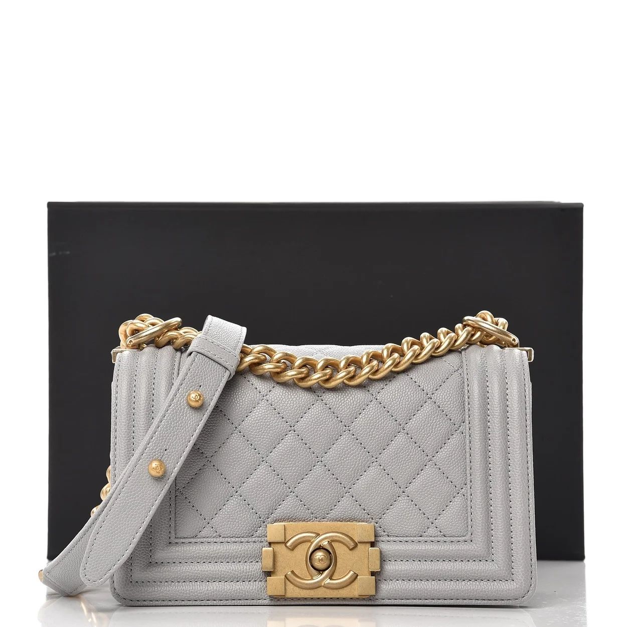 샤넬 보이백 스몰 그레이 금장 캐비어