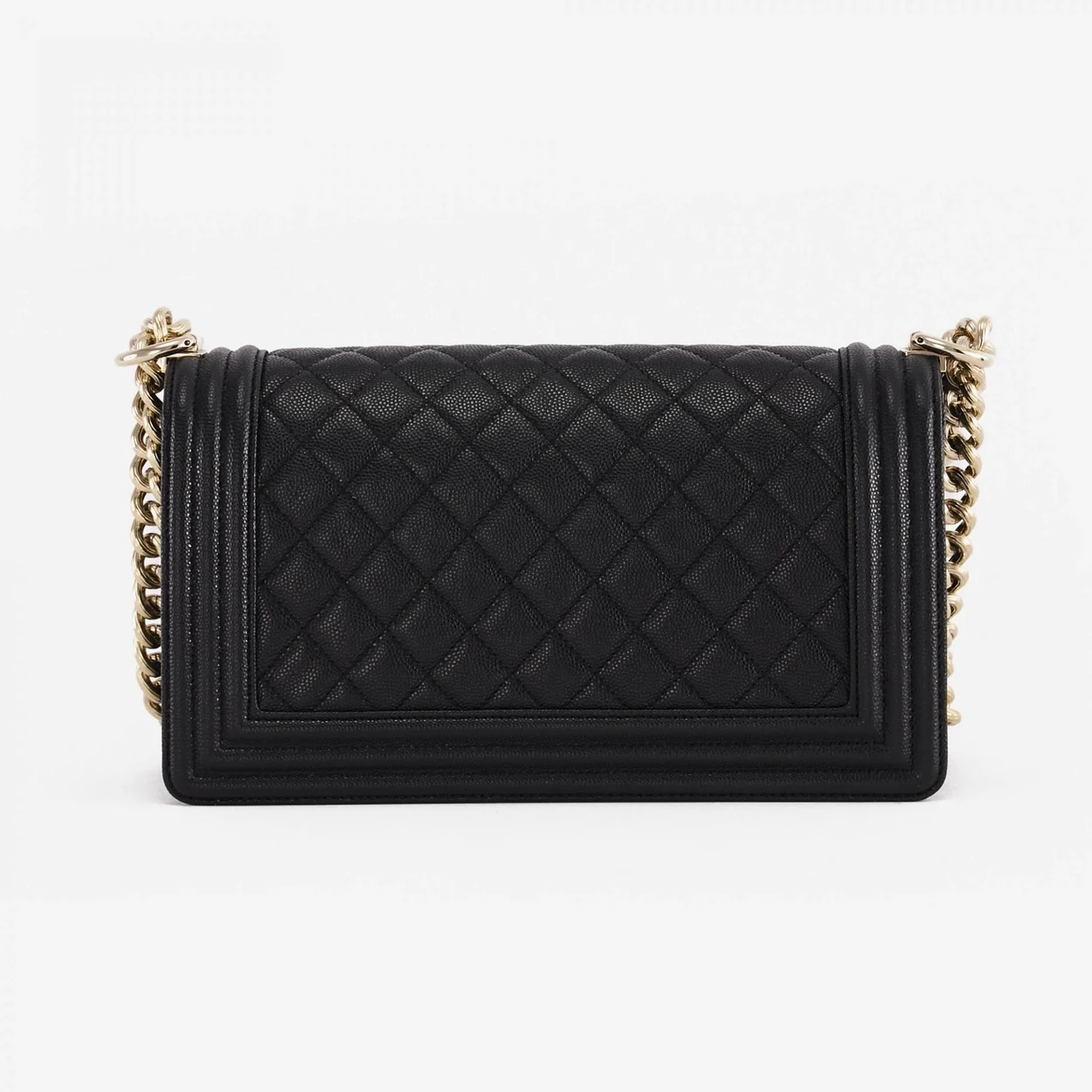 샤넬 캐비어 보이백 미디엄 골드 버클