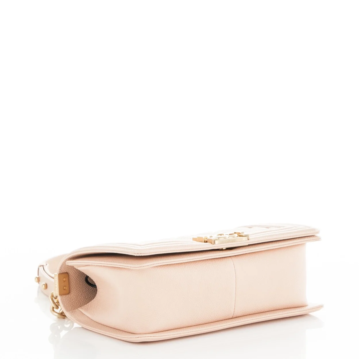 샤넬 보이백 미디엄 라이트 베이지 금장 캐비어