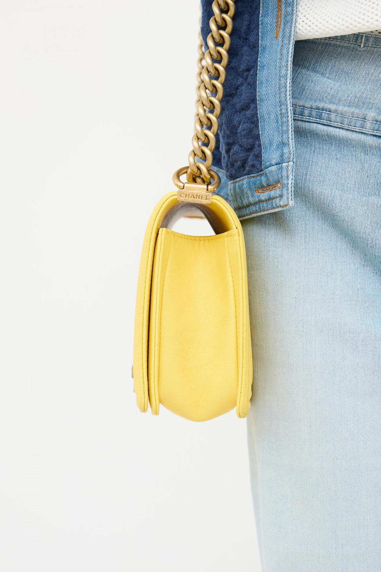 샤넬 보이백 미디엄 옐로우 금장 캐비어