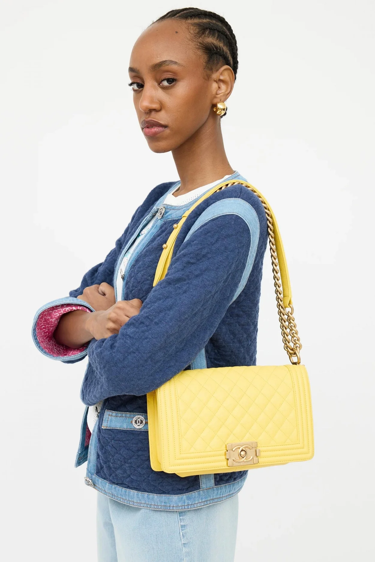 샤넬 보이백 미디엄 옐로우 금장 캐비어