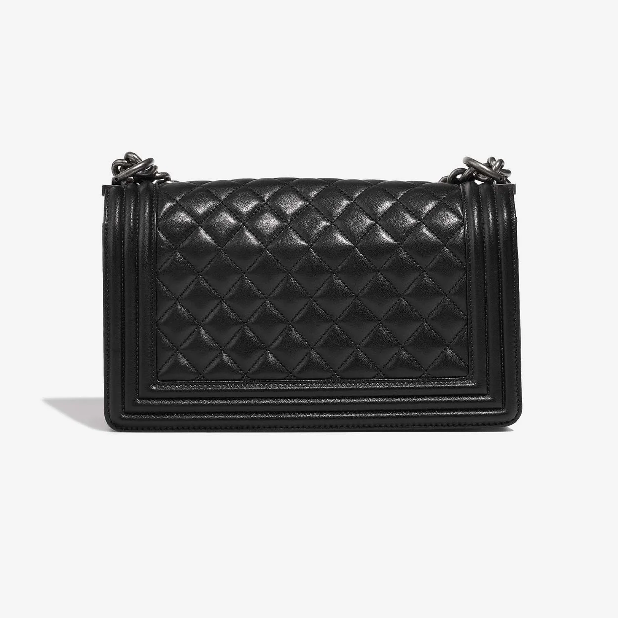 샤넬 보이백 미디엄 블랙 은장 램스킨