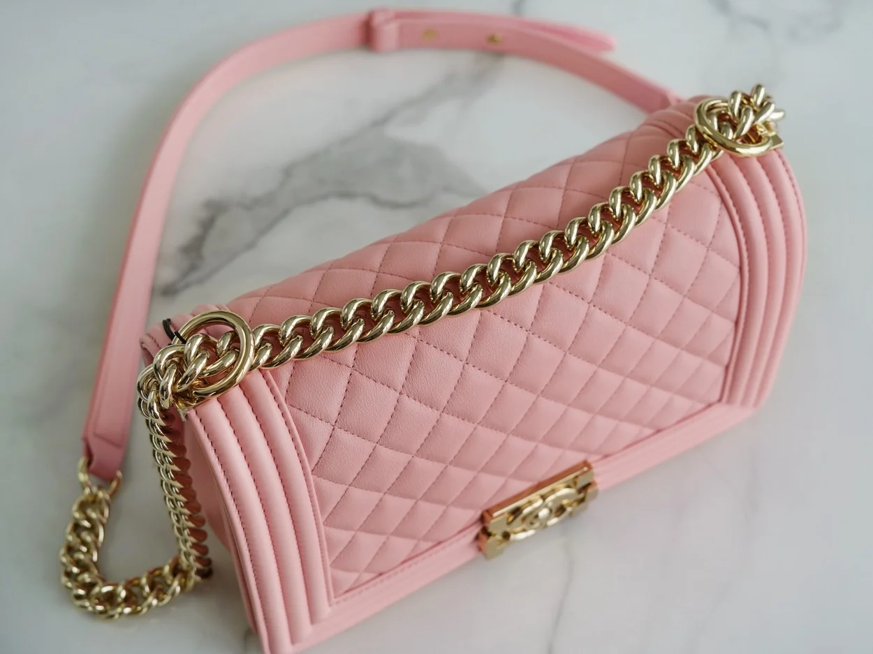 샤넬 보이백 미디엄 핑크 금장