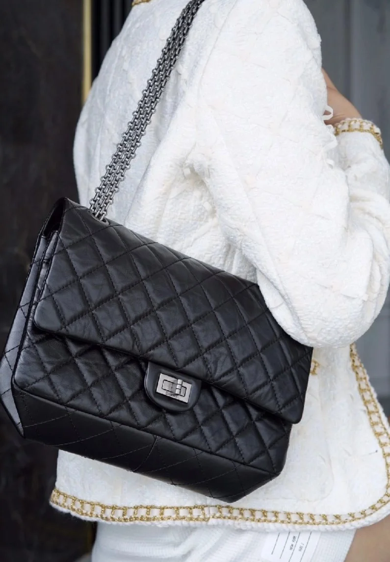 샤넬 2.55 빈티지 플랩백 블랙 은장 라지