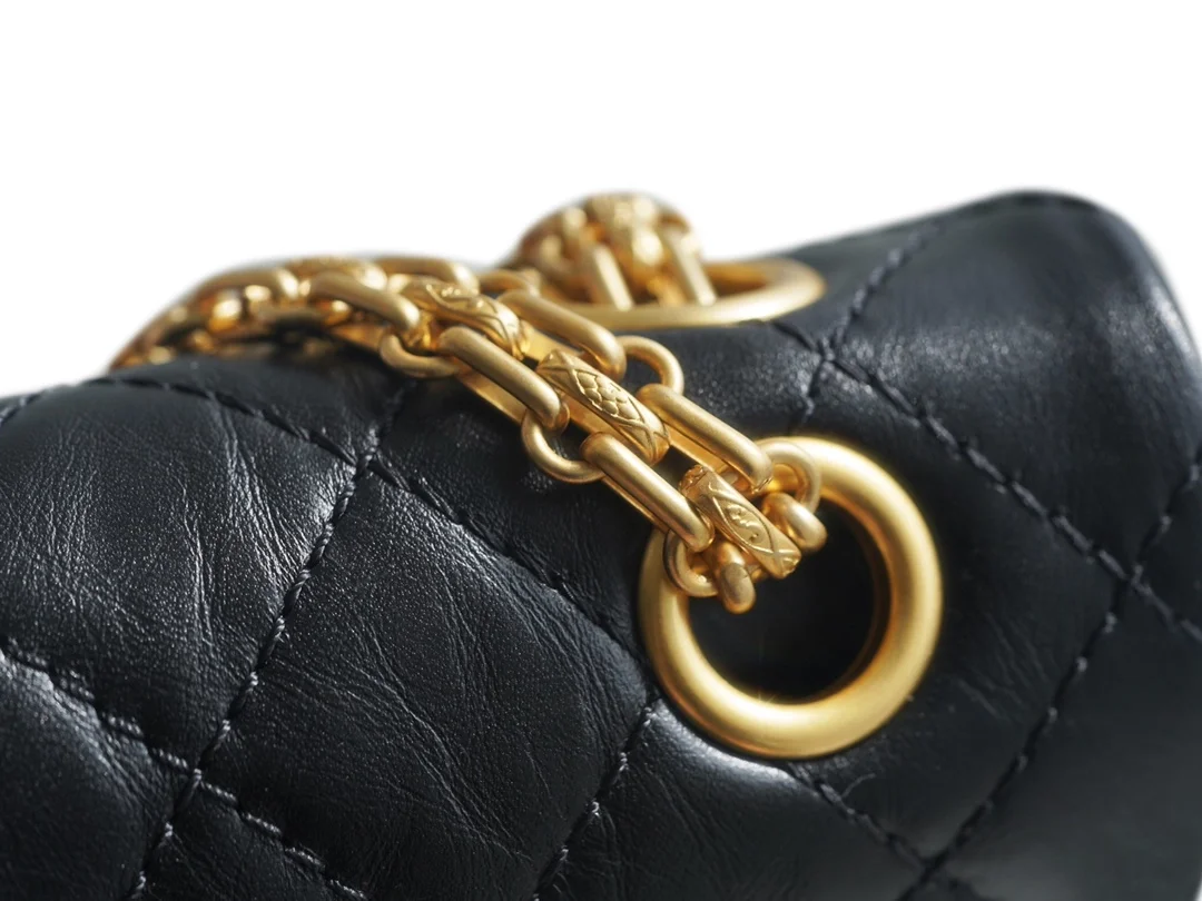 샤넬 2.55 빈티지 플랩백 블랙 금장 미니