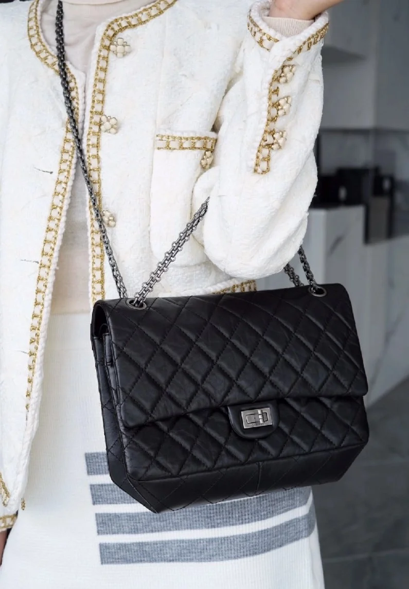 샤넬 2.55 플랩백 라지 빈티지 실버 A37586