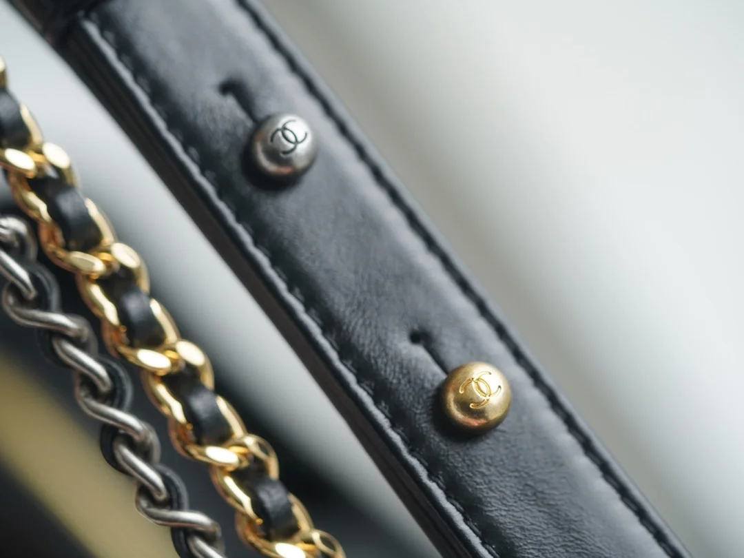 샤넬 가브리엘 호보백 라지