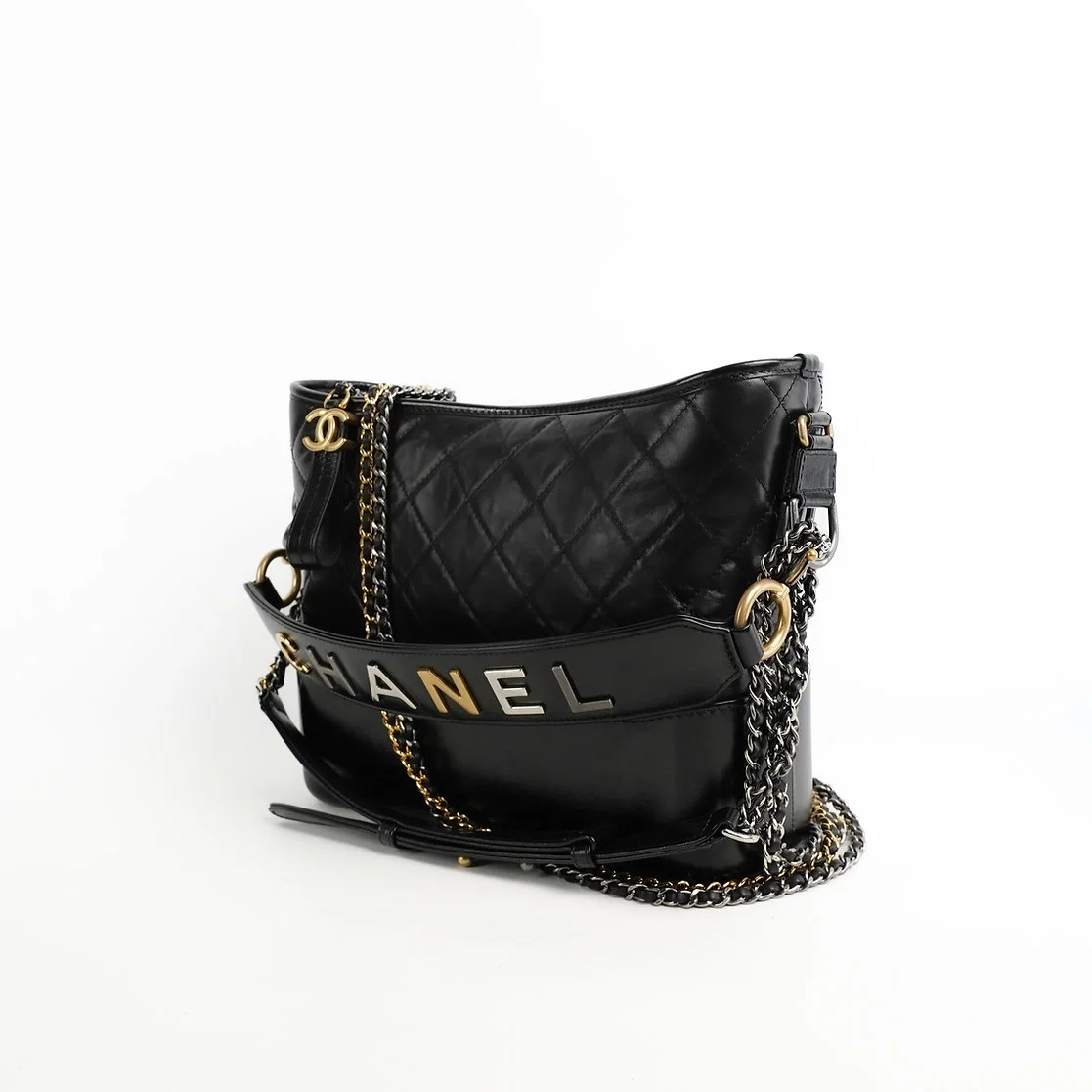 샤넬 클래식 가브리엘 스트랩 로고 호보백 미디엄