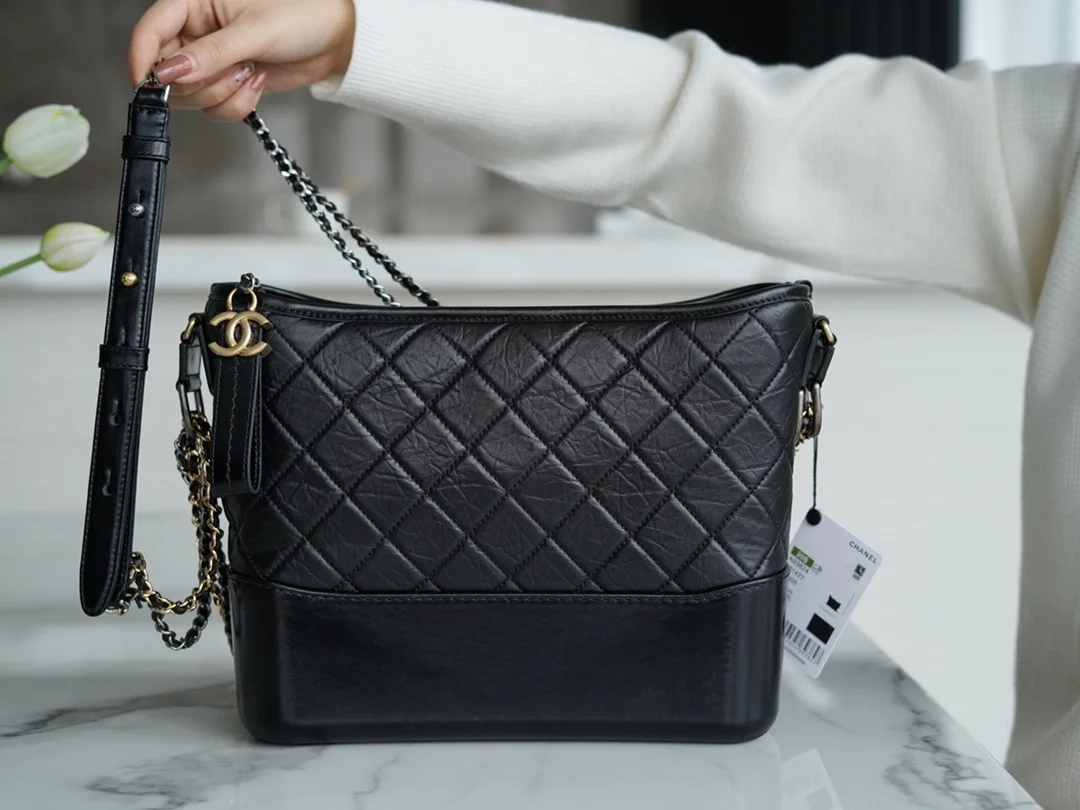 샤넬 클래식 가브리엘 호보백 라지