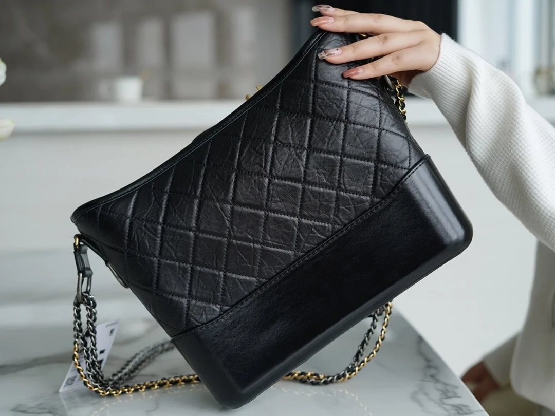 샤넬 클래식 가브리엘 호보백 라지