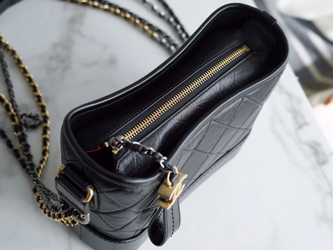 샤넬 클래식 가브리엘 호보백 스몰