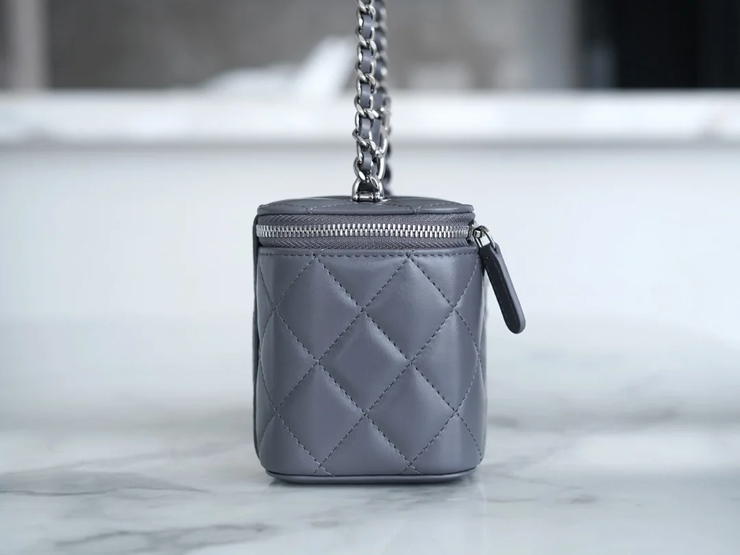 샤넬 23K 탑 핸들 베니티 롱 박스백