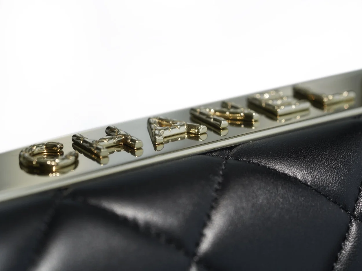 샤넬 트렌디 CC 블랙 스몰 램스킨 A92236