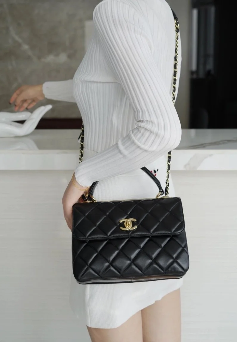 샤넬 트렌디 CC 블랙 스몰 램스킨