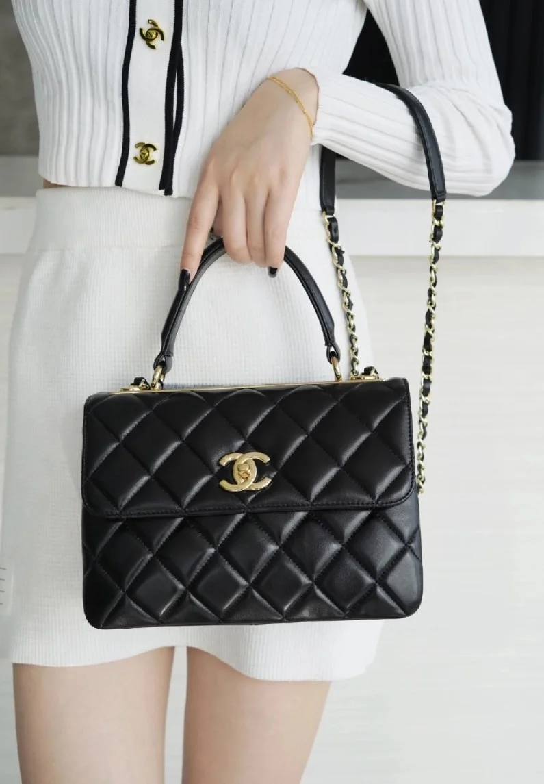 샤넬 트렌디 CC 블랙 스몰 램스킨