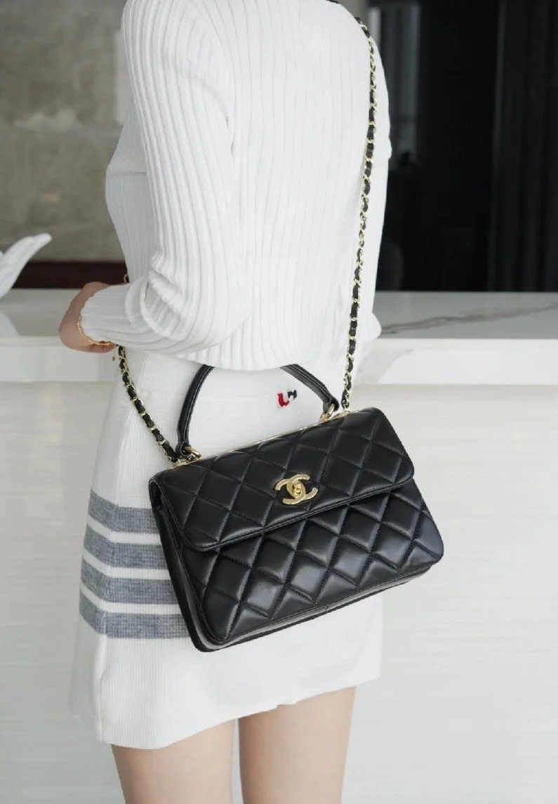 샤넬 트렌디 CC 블랙 스몰 램스킨