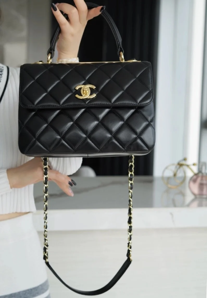 샤넬 트렌디 CC 블랙 스몰 램스킨