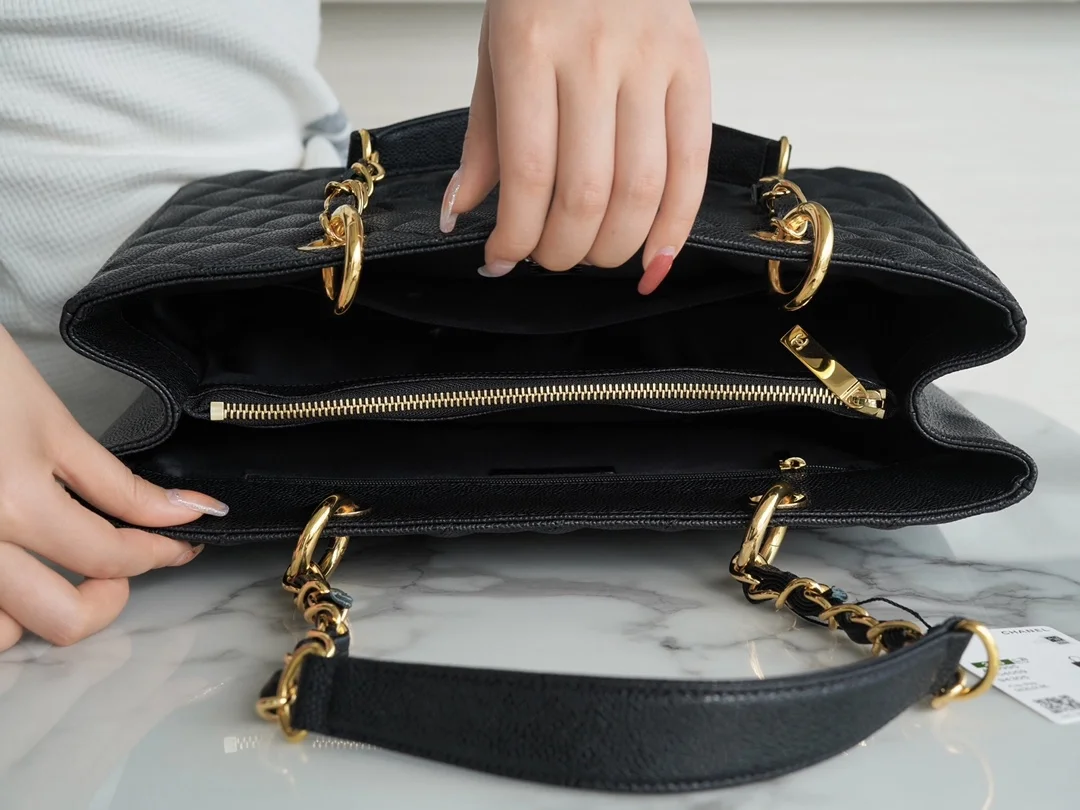 샤넬 GST 그랜드 샤핑 토트백 캐비어 금장