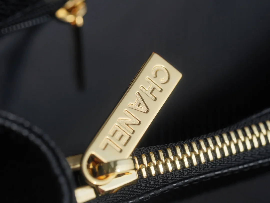 샤넬 GST 그랜드 샤핑 토트백 캐비어 금장