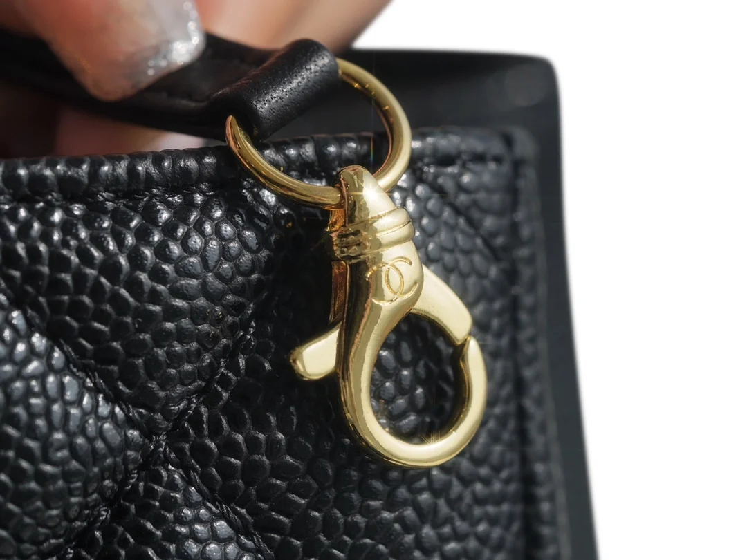 샤넬 GST 그랜드 샤핑 토트백 캐비어 금장