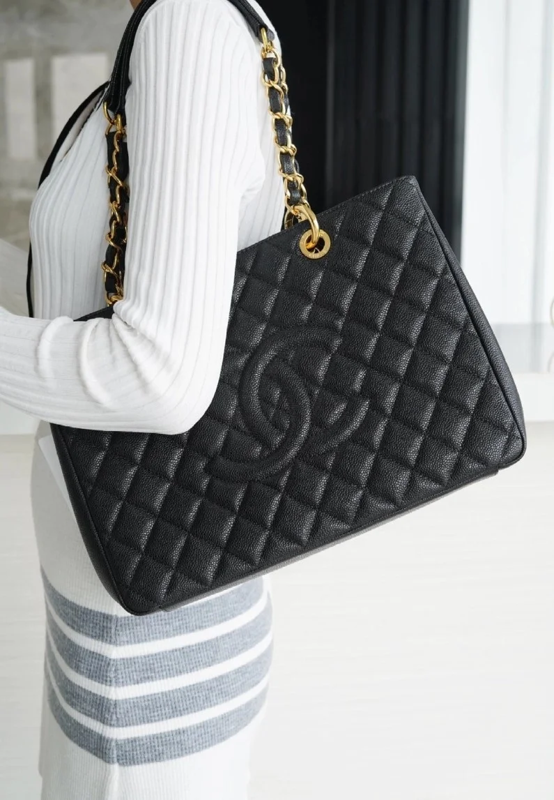 샤넬 GST 그랜드 샤핑 토트백 캐비어 금장