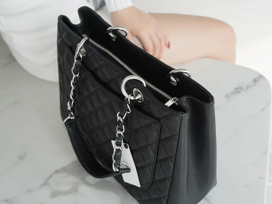 샤넬 GST 그랜드 샤핑 토트백 캐비어 은장