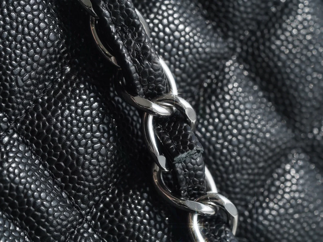 샤넬 GST 그랜드 샤핑 토트백 캐비어 은장