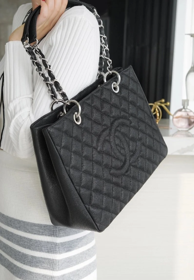 샤넬 GST 그랜드 샤핑 토트백 캐비어 은장