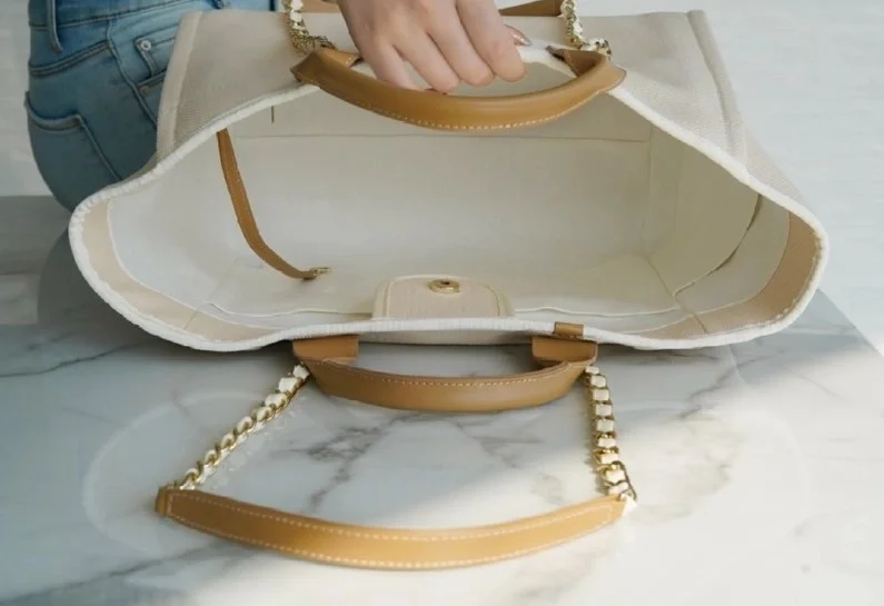 샤넬 진주 로고 도빌백