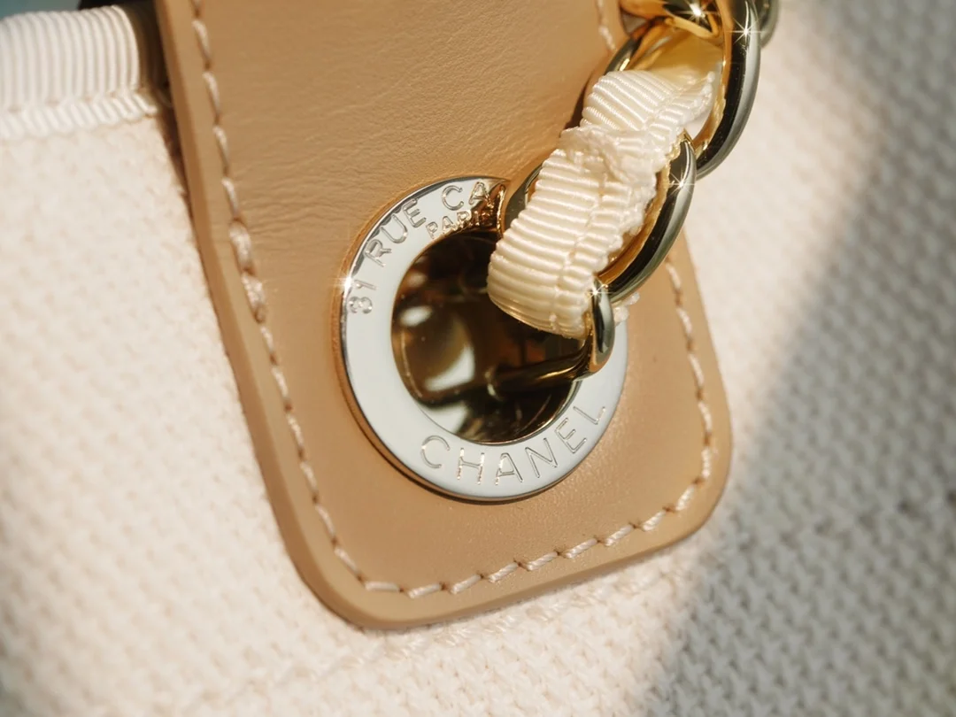 샤넬 진주 로고 도빌백