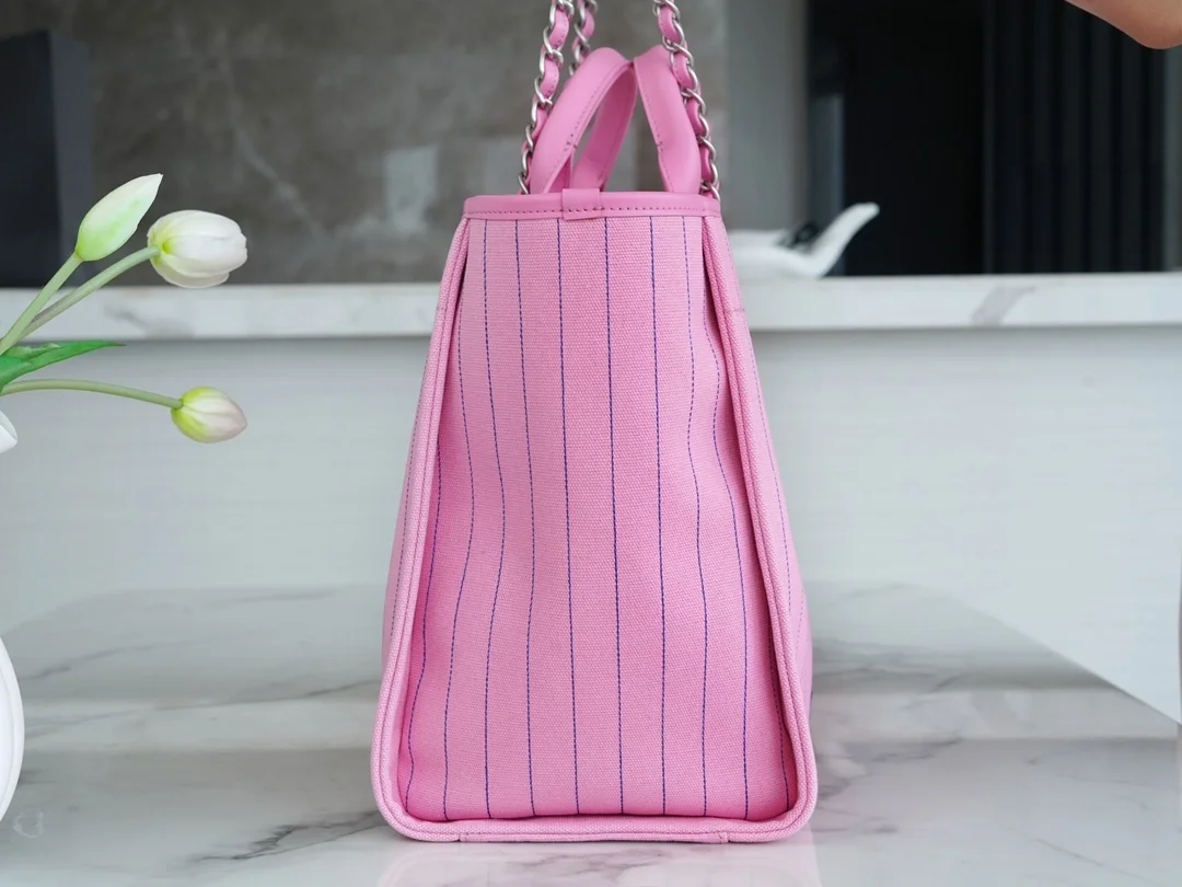 샤넬 맥시 쇼핑백 핑크