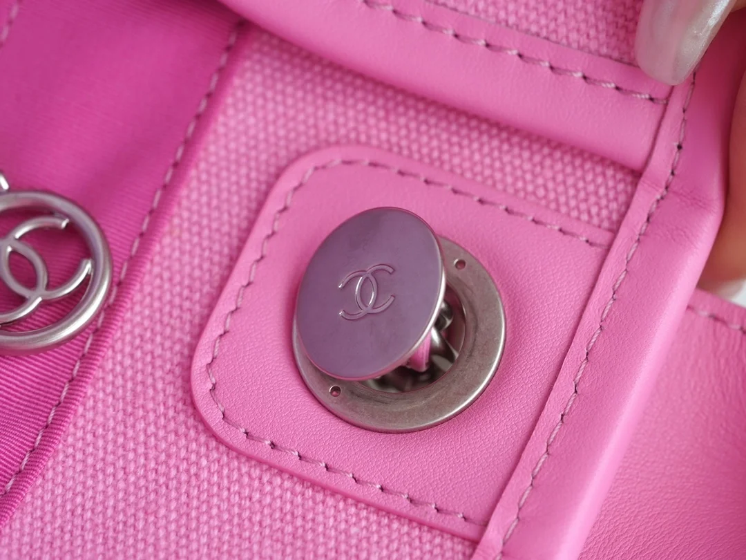 샤넬 맥시 쇼핑백 핑크