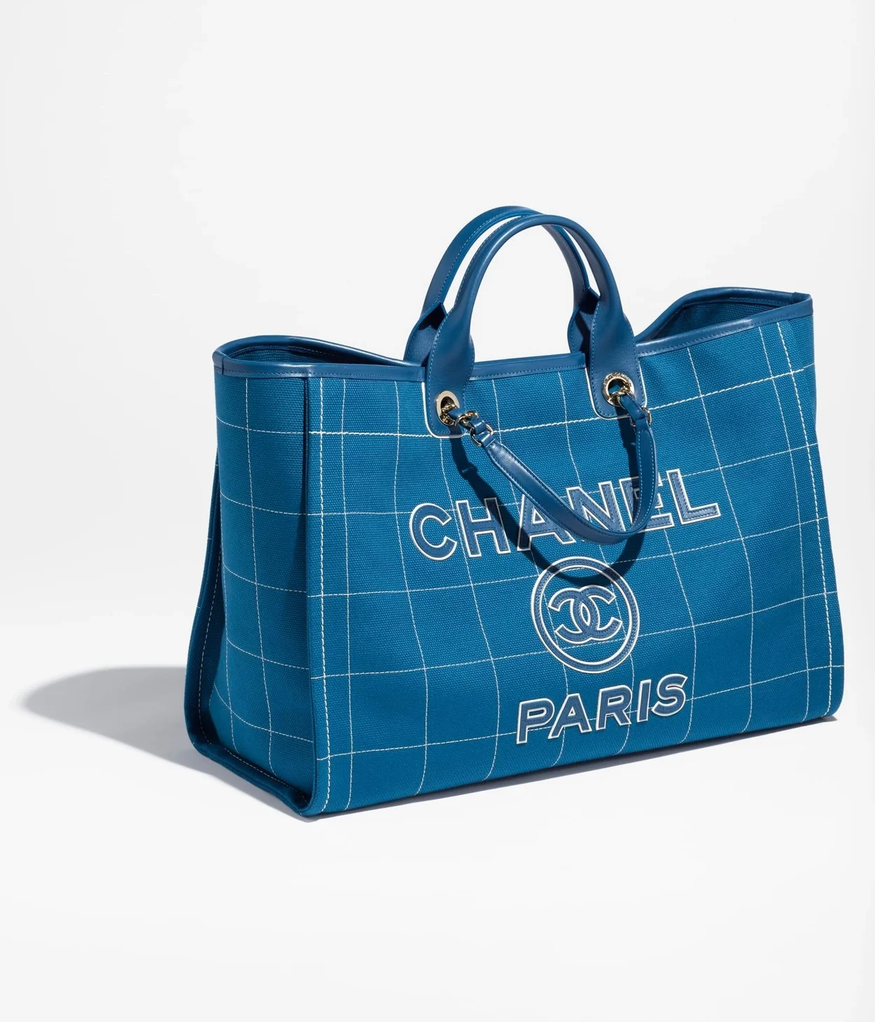 샤넬 맥시 쇼핑백 블루