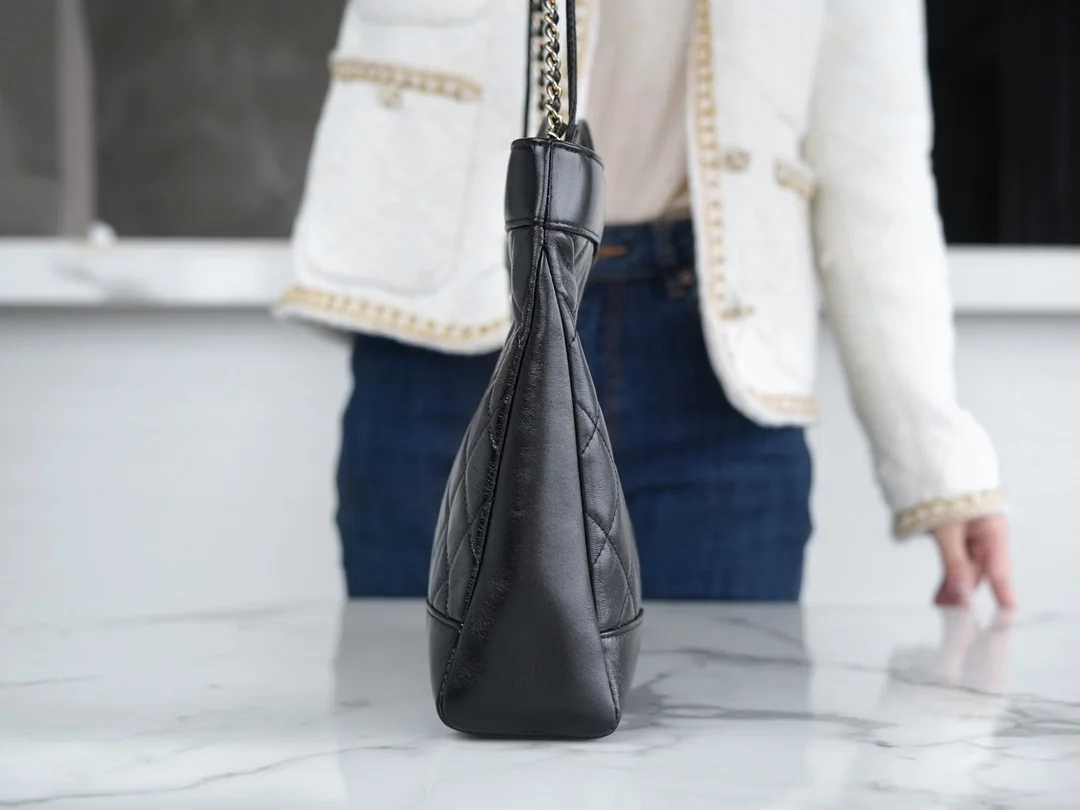 샤넬 24SS 31백 미디엄 가로버전 쇼퍼백