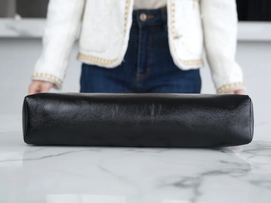 샤넬 24SS 31백 미디엄 가로버전 쇼퍼백